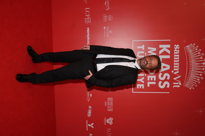 Sammyvit Klass Model Türkiye 2025 :  Ünlü �simler K�rm�z� Hal� ��kl���yla Oscar Gecesini Aratmad�